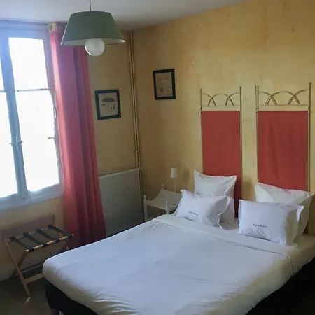 Les Gues Rivieres فندق مبيت وإفطار