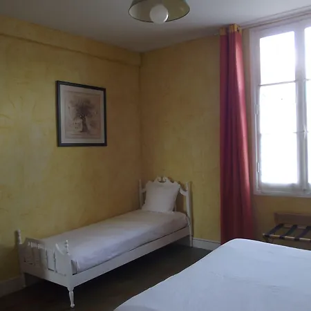 Les Gues Rivieres Pujols (Gironde)