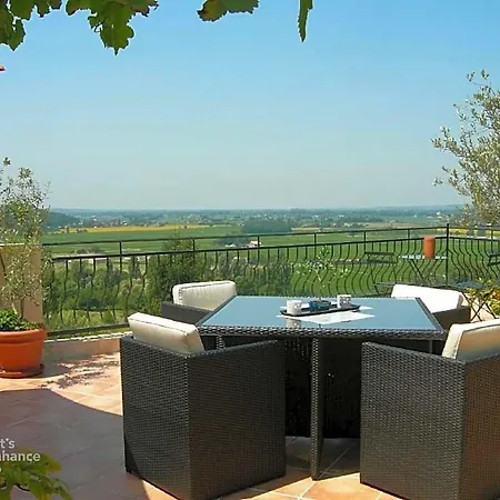 Bed & Breakfast Les Gues Rivieres 3*