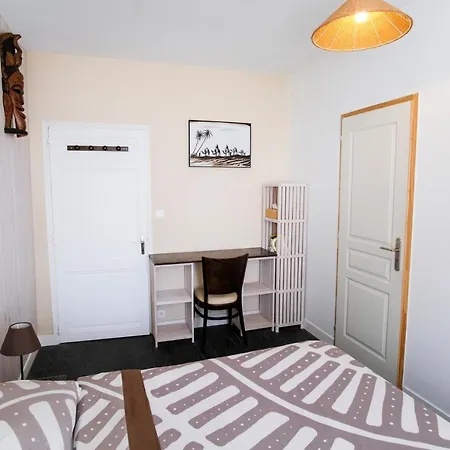 Les Gues Rivieres Bed & Breakfast 3*