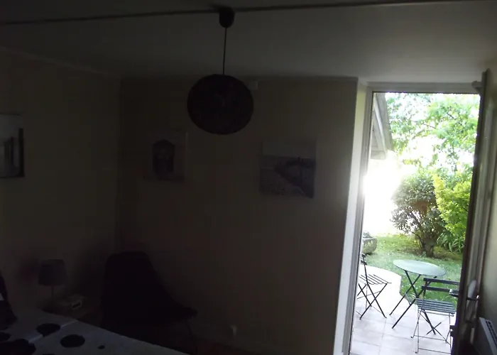 Bed & Breakfast Les Gues Rivieres Pujols (Gironde)